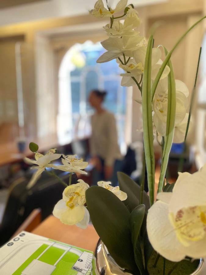 לונדון Orchard Hotel מראה חיצוני תמונה